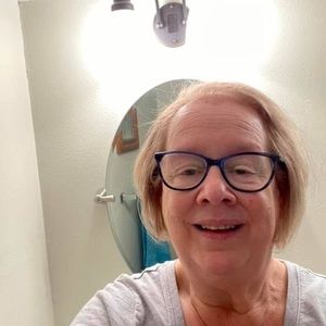 Meet your Posher, Kim